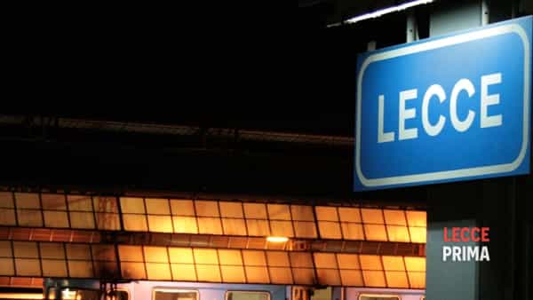 stazione di lecce 031-4